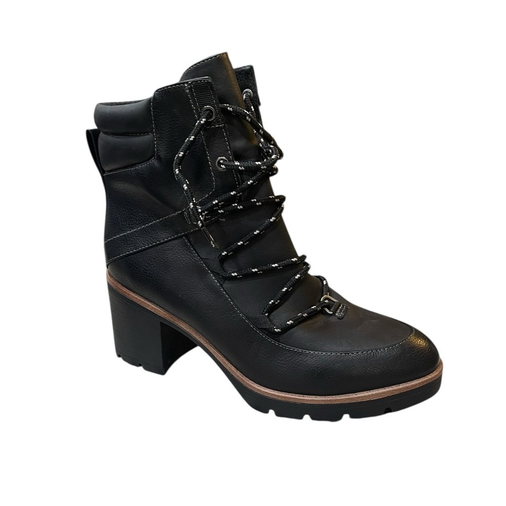 NWOT Naturalizer Black Lace-Up Women's Boots